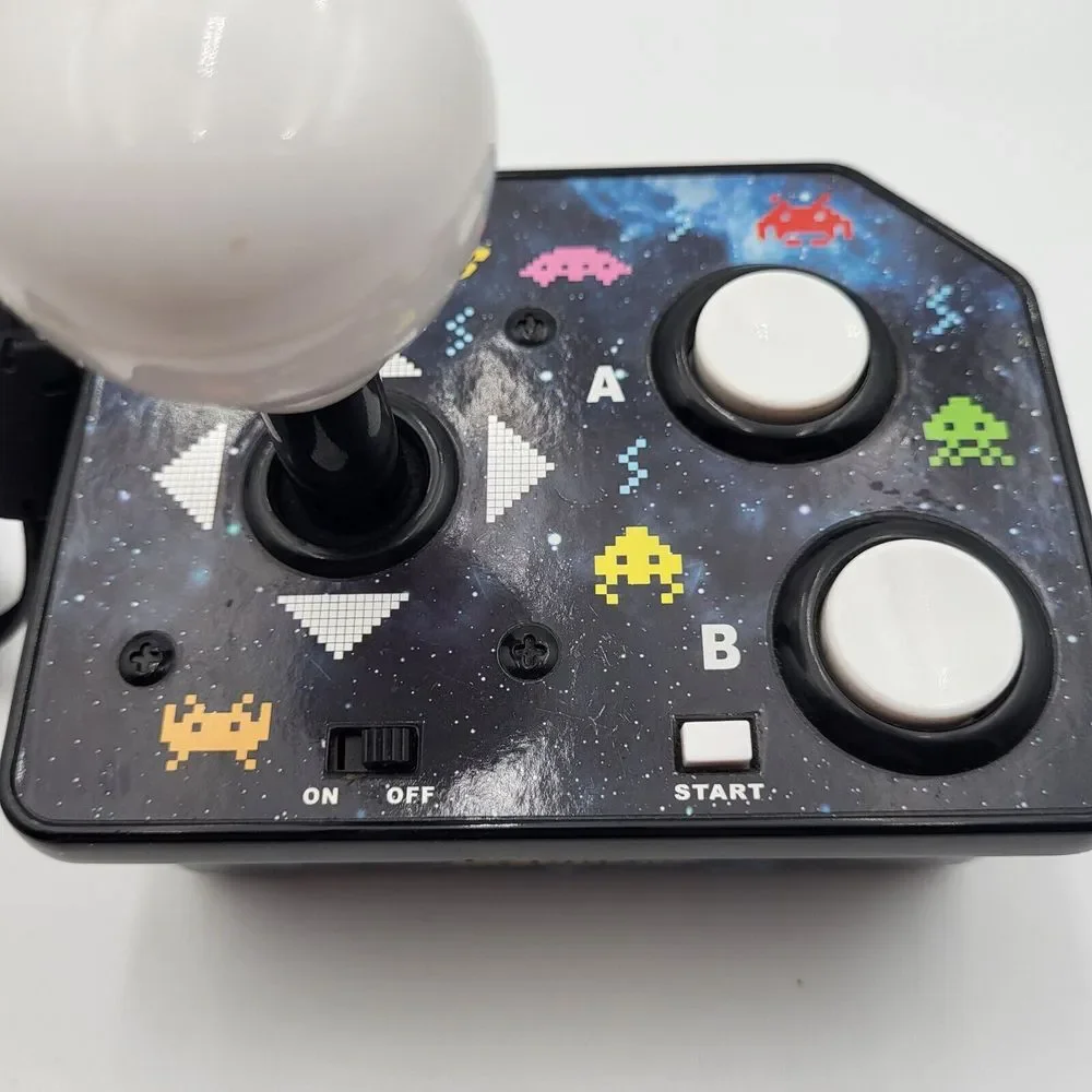 Space Invaders Plug &‎ Play Video Game - Tested Works